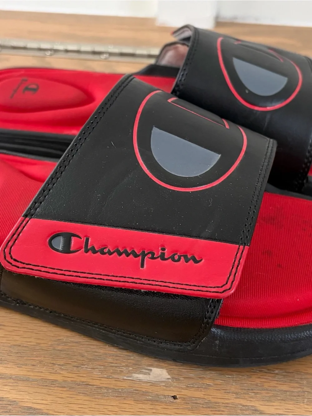 Champion Men’s Slides | Red & Black | Size 11 | Sport Comfort Sandals